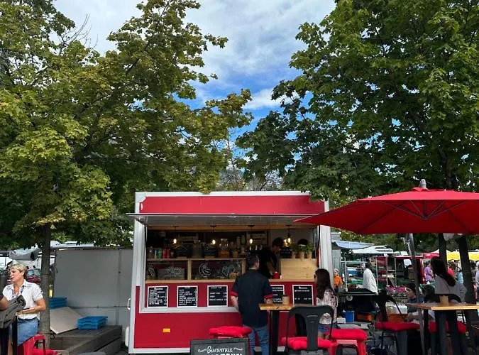 Mont-blanc View - Panoramic Balcony - Centre Апартаменти