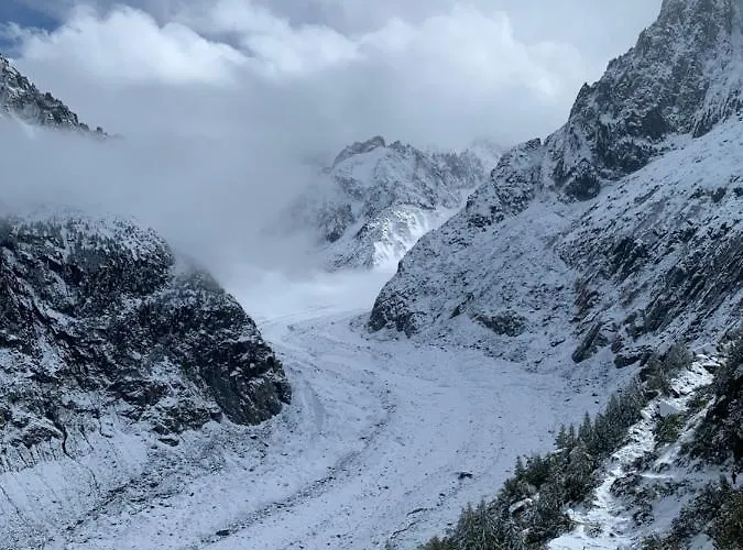 Апартаменти Mont-blanc View - Panoramic Balcony - Centre *