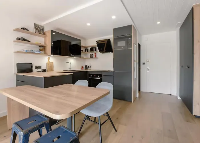 Апартаменти Mont-blanc View - Panoramic Balcony - Centre