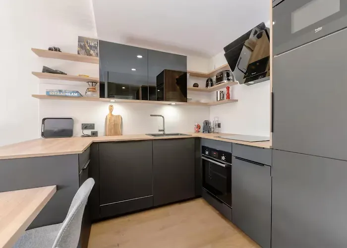 Apartment Mont-blanc View - Panoramic Balcony - Centre Chamonix